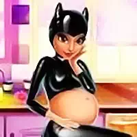زن گربه ای باردار